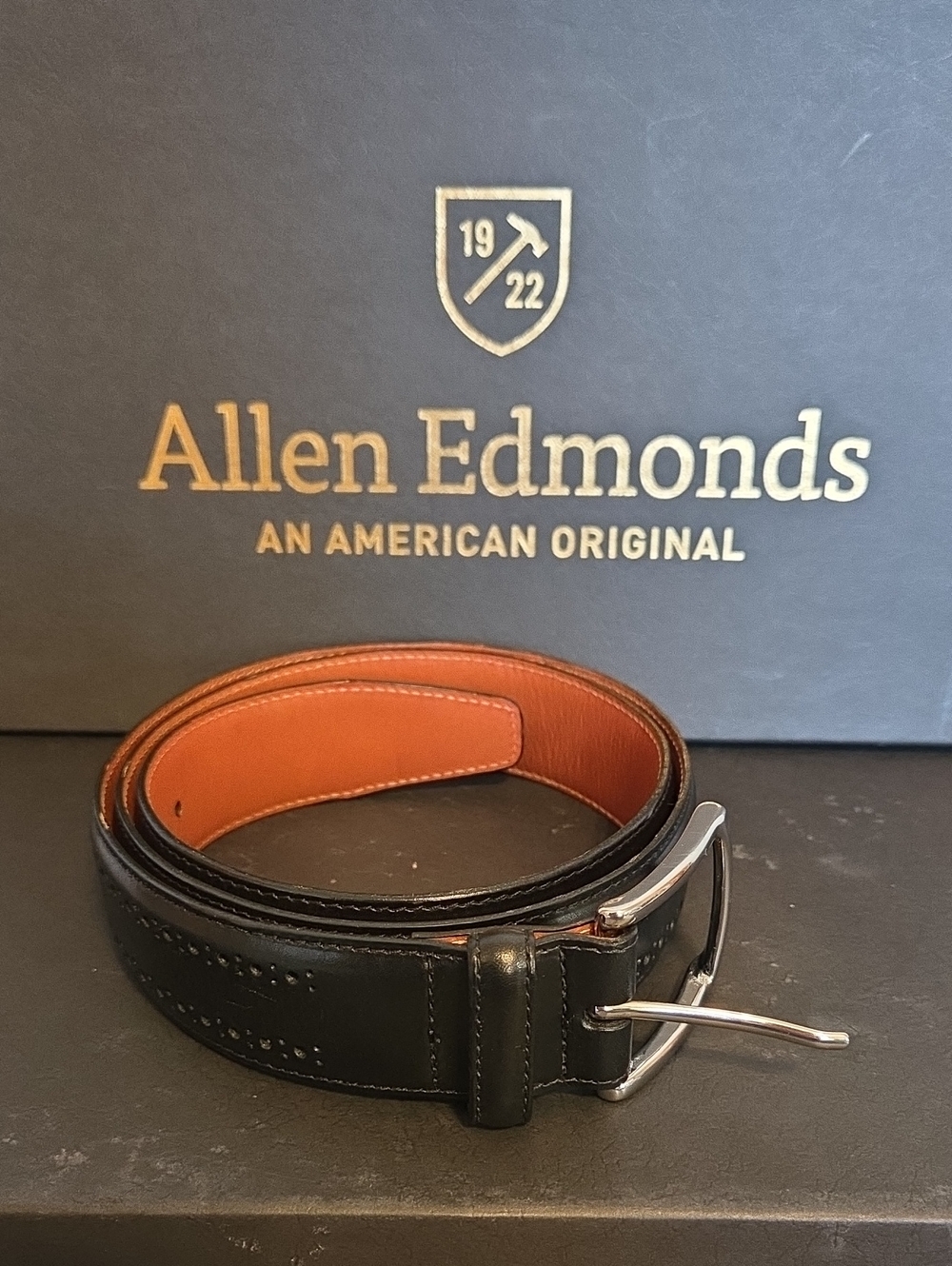 ALLEN EDMONDS Manistee Black Leather Belt (Match To Cliftons)